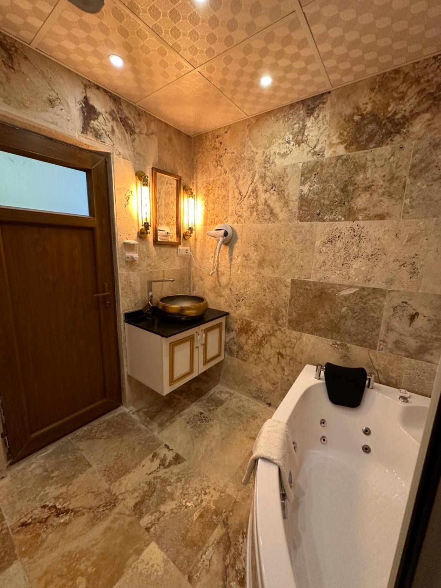 Asma Alti Cave Hotel Nar Luaran gambar